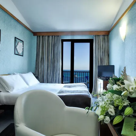 فندق Mare سافونا