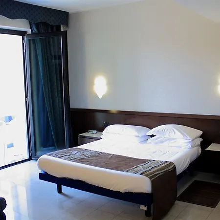 Mare Hotel