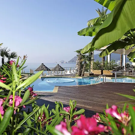 Mare Hotel 4*